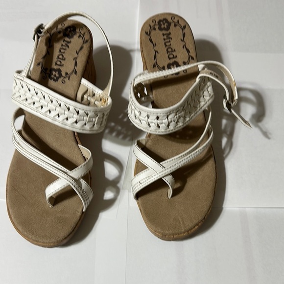 Mudd White Strappy Crochet Cork Platform Wedge Sandals - Picture 1 of 6